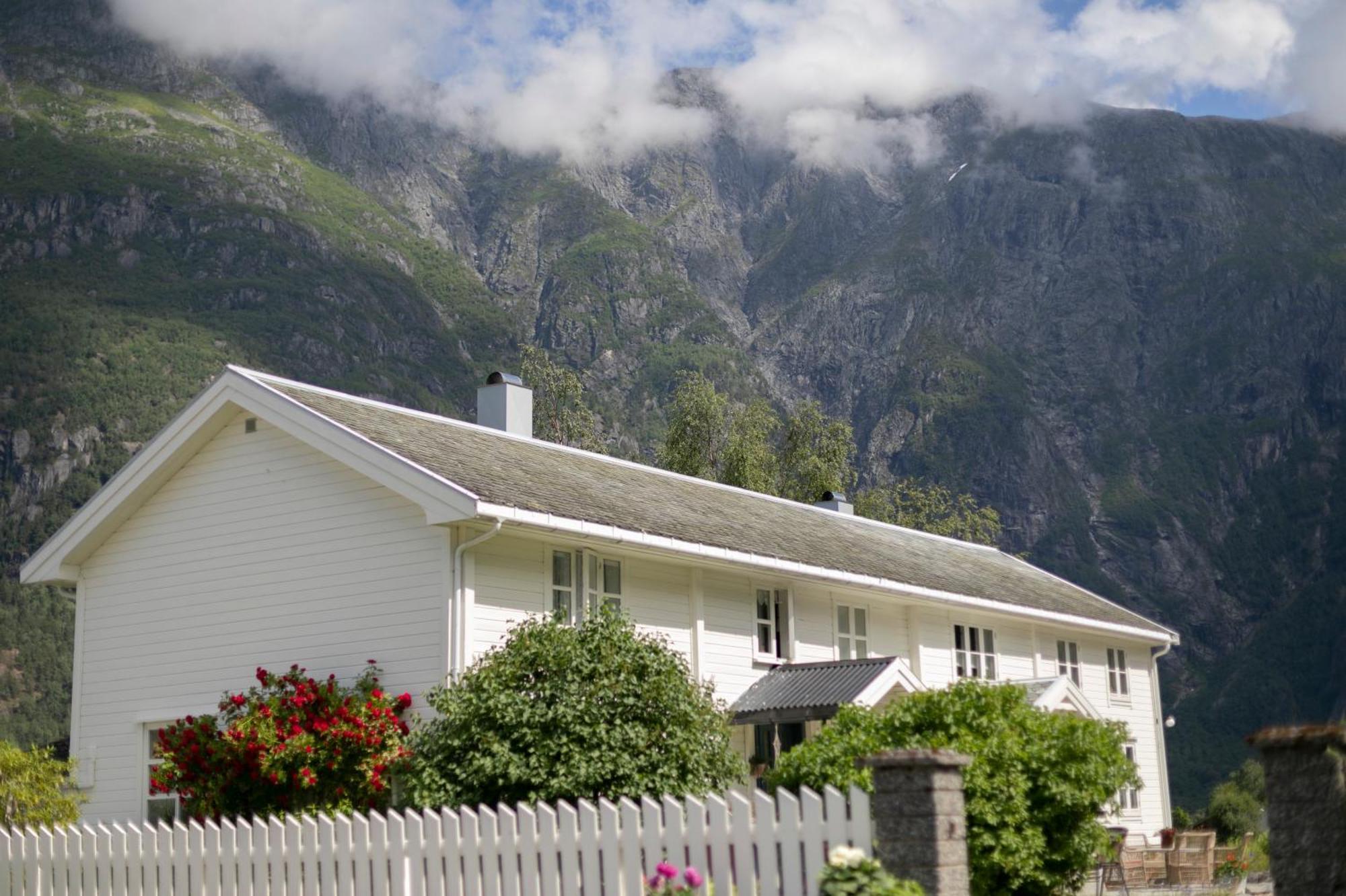 Ostigard 1810 Åndalsnes Exterior foto