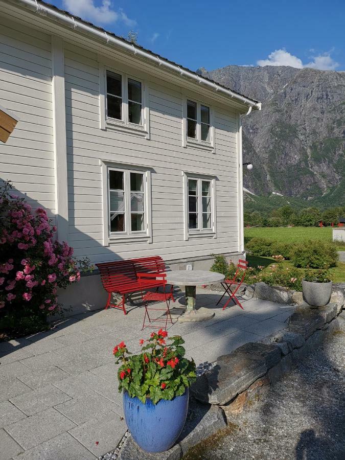 Ostigard 1810 Åndalsnes Exterior foto
